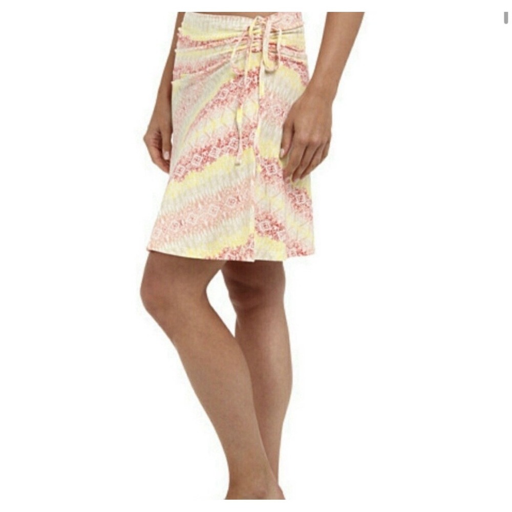 Patagonia Lithia Skirt Size S Small‎ NWT Yellow Boho Convertible Halter Top